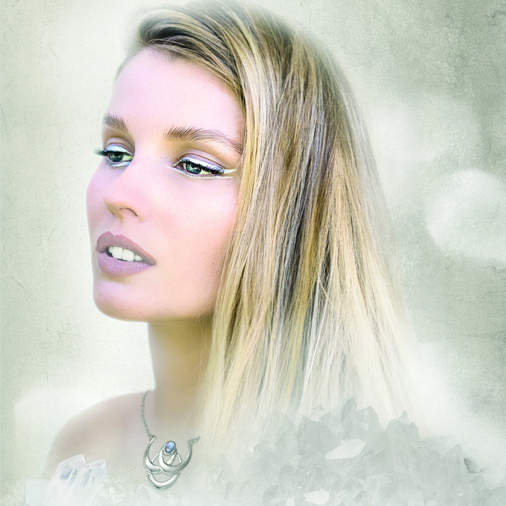 Luna Light Goddess Look